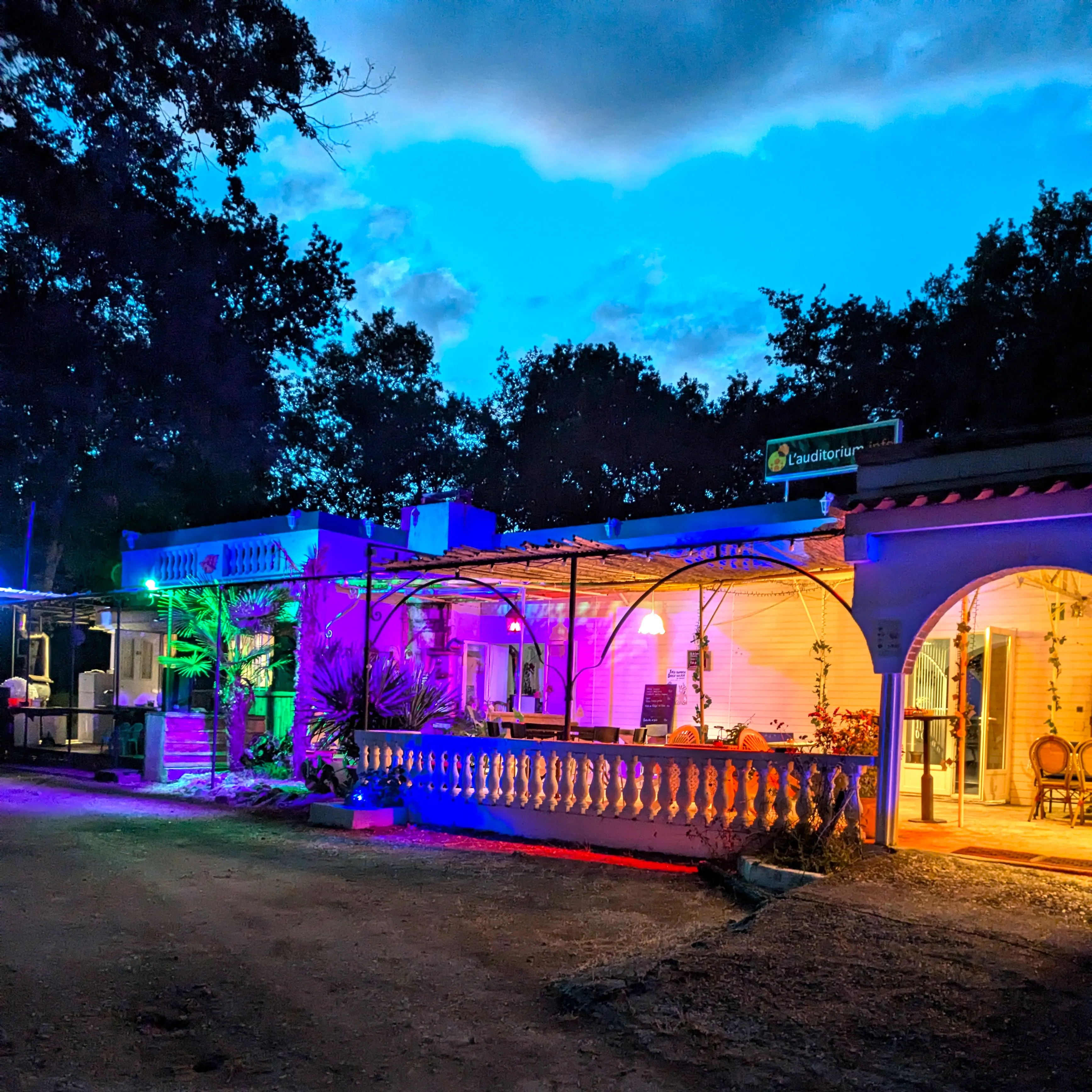 Image numéro 2 du carousel