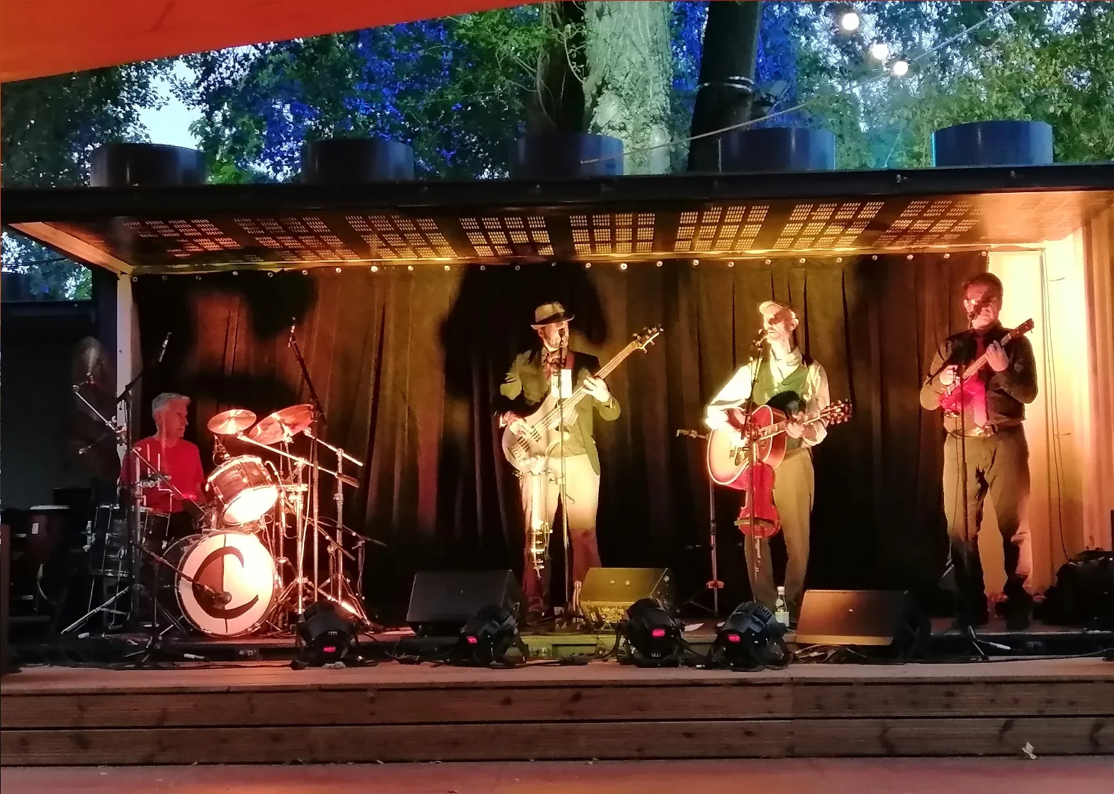 Image numéro 4 du carousel